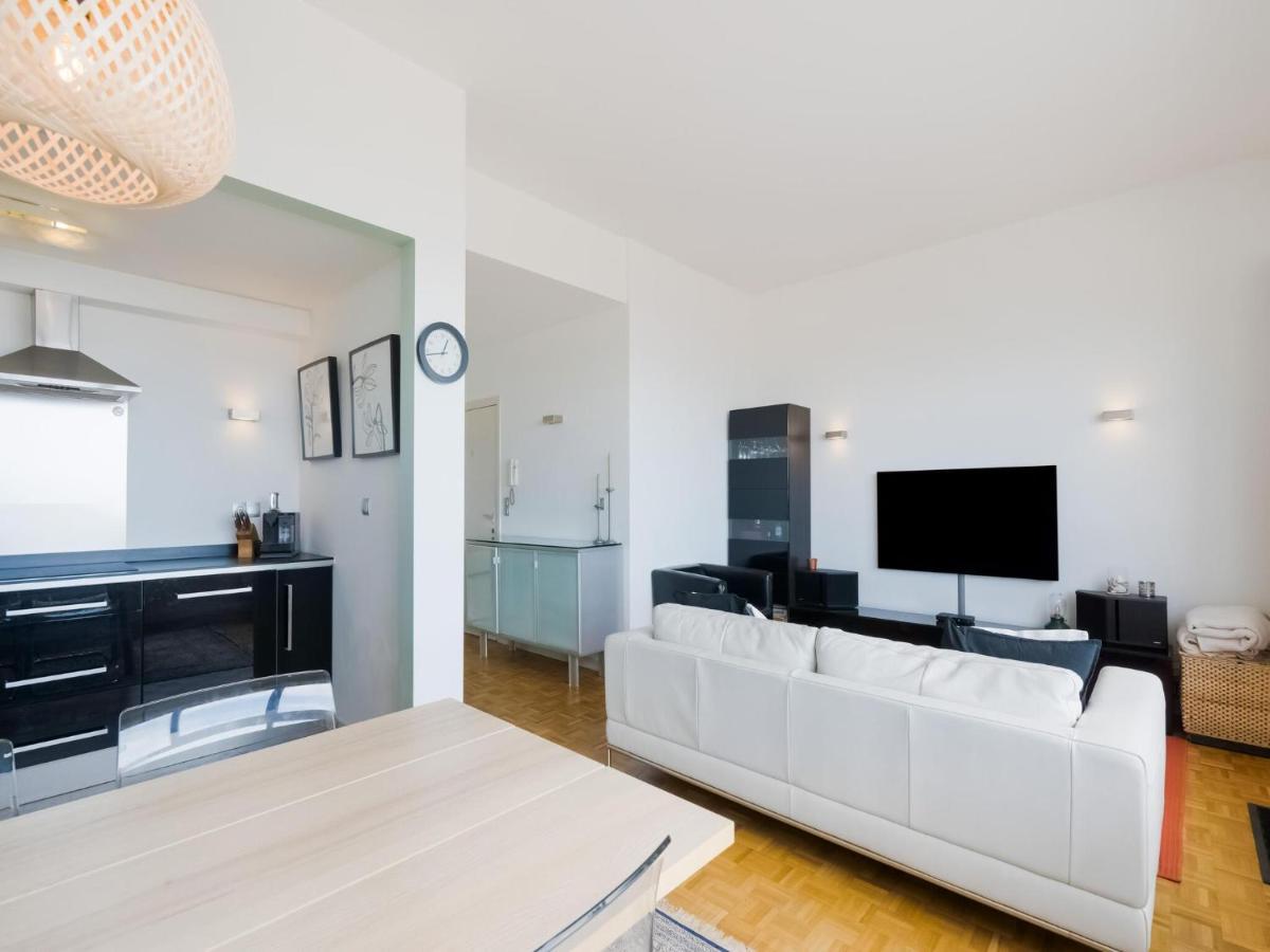 Comfortable Apartment In Oostende With Sea Views Εξωτερικό φωτογραφία