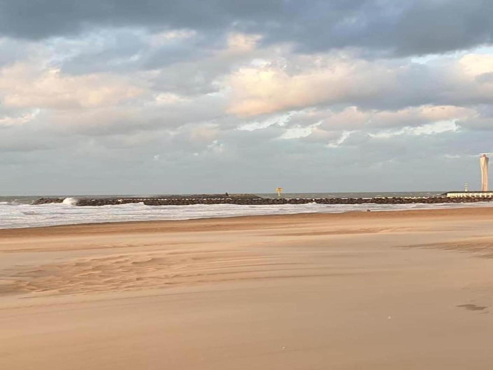 Comfortable Apartment In Oostende With Sea Views Εξωτερικό φωτογραφία